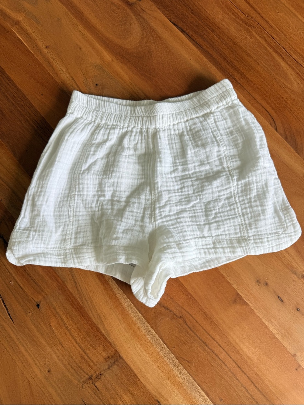 Z Supply Airy Beacon White Cotton Gauze Elastic Waist Shorts
